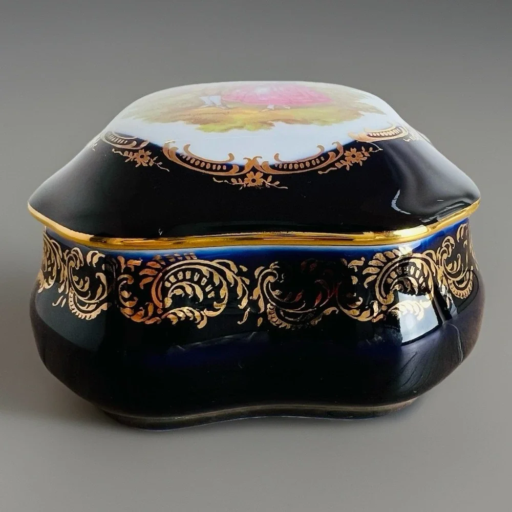 d'Art Limoges France Cobalt Blue Gold Porcelain Jewelry Trinket Box Vintage